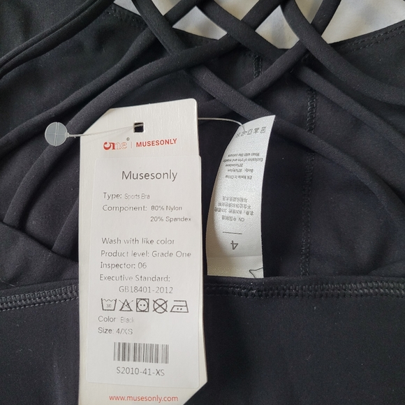 Sports bra - Picture 3 of 3